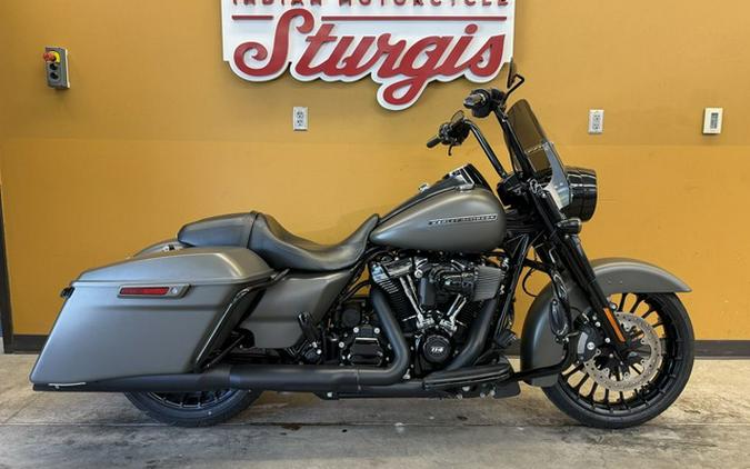 2018 Harley-Davidson FLHRXS - Road King Special