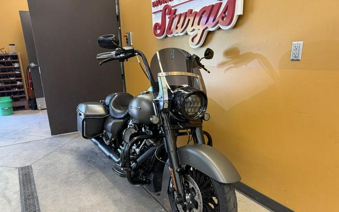 2018 Harley-Davidson FLHRXS - Road King Special