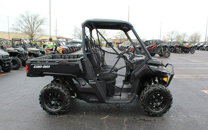 2024 Can-Am SSV DEF XT 62 HD9 BK 24 XT HD9