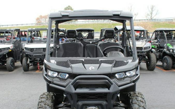 2024 Can-Am SSV DEF XT 62 HD9 BK 24 XT HD9