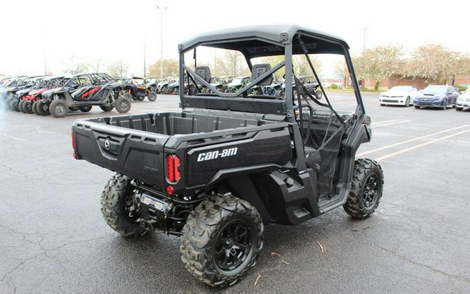 2024 Can-Am SSV DEF XT 62 HD9 BK 24 XT HD9