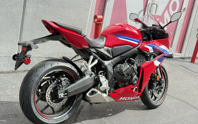 2026 Honda CBR650R E-Clutch Grand Prix Red - 202980