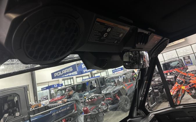 2027 Can-Am Defender XU Limited HD11