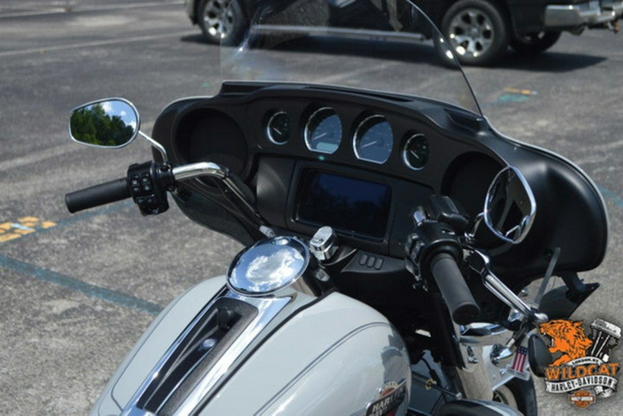 2024 Harley-Davidson Trike FLHTCUTG - Tri Glide Ultra