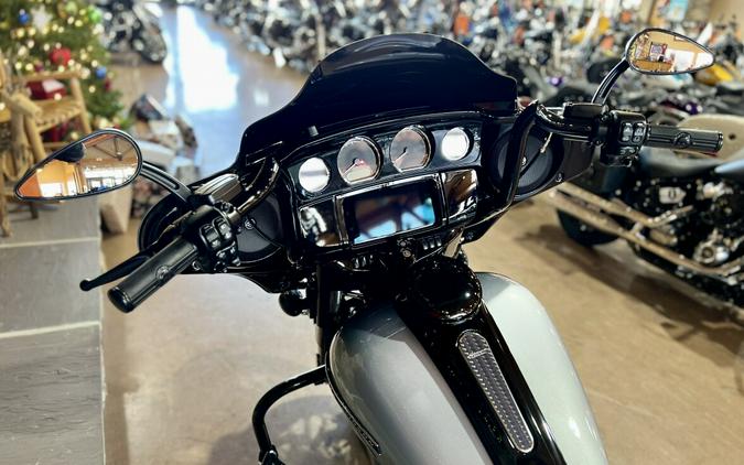 2019 FLHXS - Street Glide Special