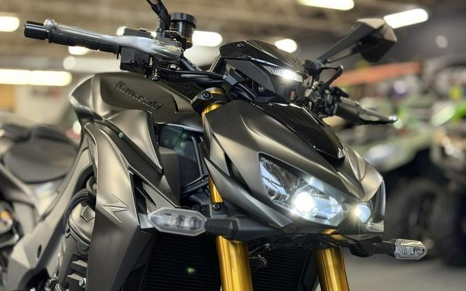 2026 Kawasaki Z1100 SE ABS