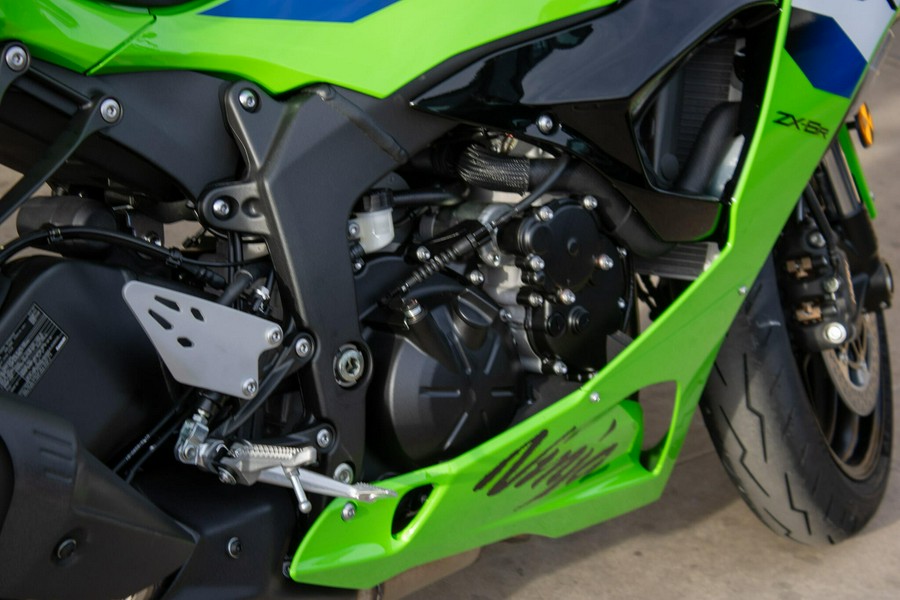 2026 KAWASAKI NINJA ZX6R