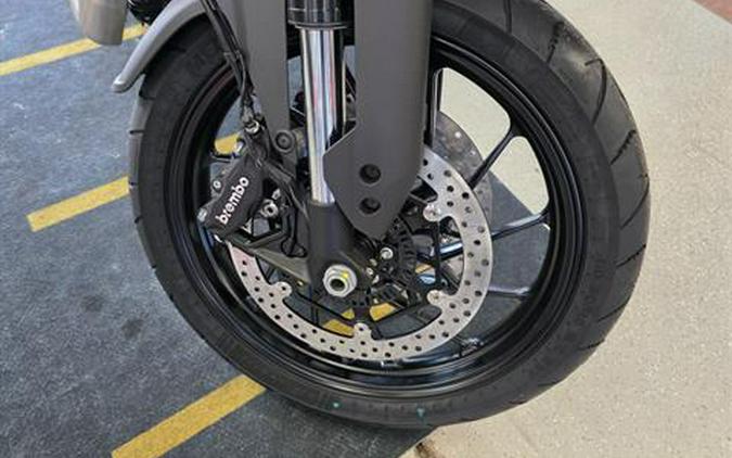 2025 Moto Guzzi V85 Strada