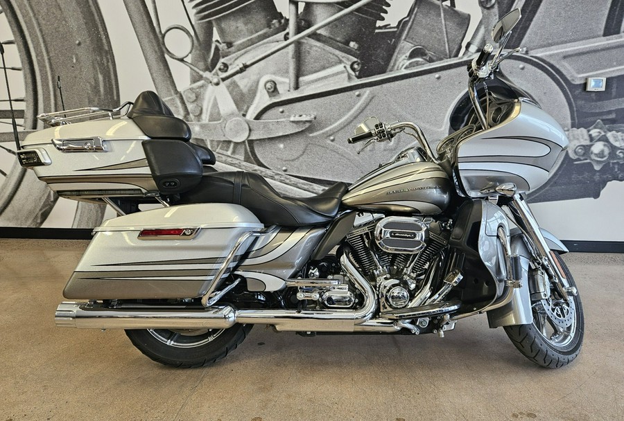 2016 CVO Road Glide Ultra FLTRUSE