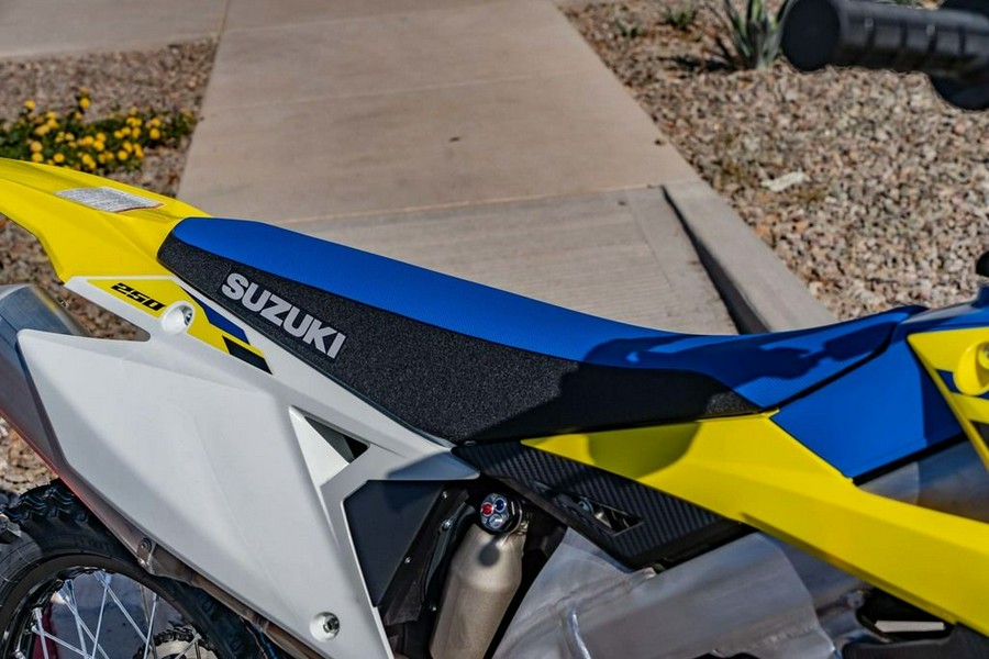 2025 Suzuki RM-Z250