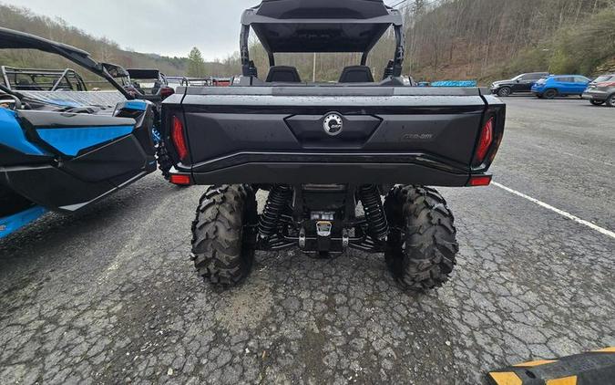 2025 Can-Am® Commander XT 700