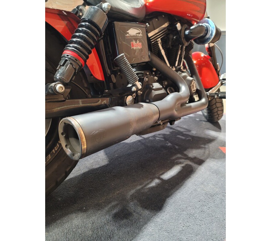 2017 Harley-Davidson® Fat Bob® Custom Colour Laguna Orange FXDF103