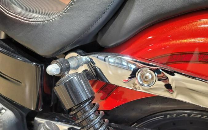 2017 Harley-Davidson® Fat Bob® Custom Colour Laguna Orange FXDF103