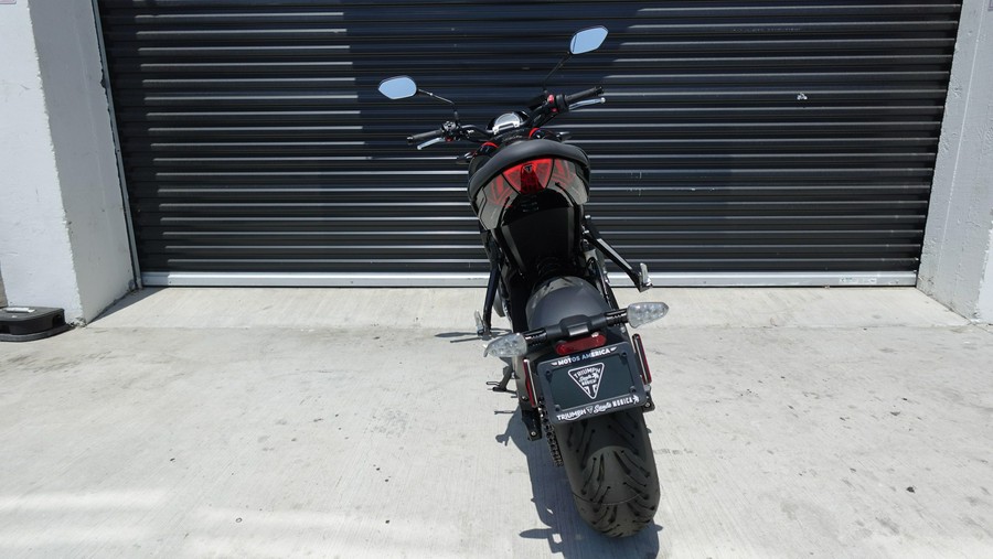 2026 Triumph Trident 660 Triple Tribute