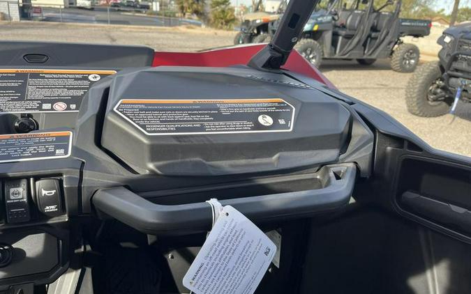 2025 Can-Am® Commander MAX XT 700