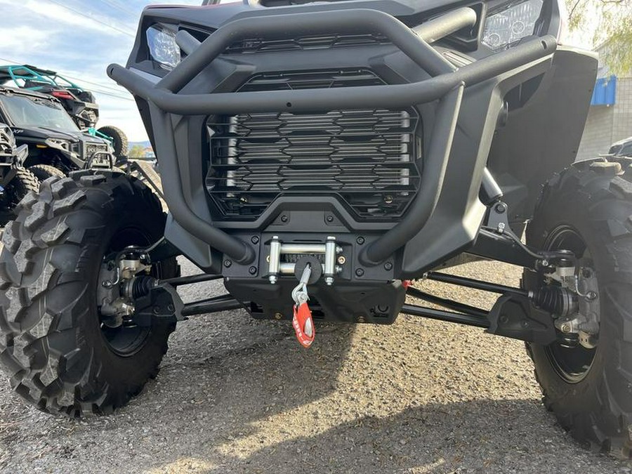 2025 Can-Am® Commander MAX XT 700