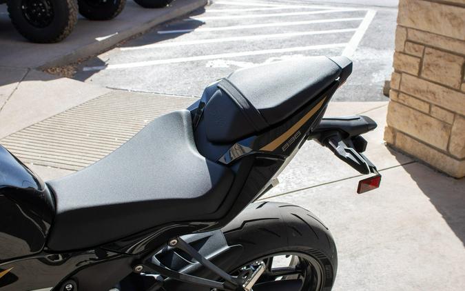 2026 KAWASAKI NINJA ZX6R ABS