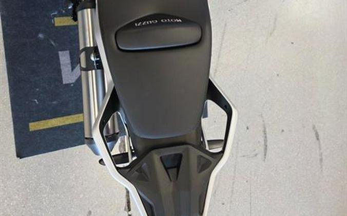 2025 Moto Guzzi V85 TT