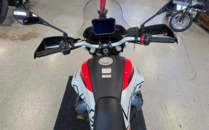 2025 Moto Guzzi V85 TT