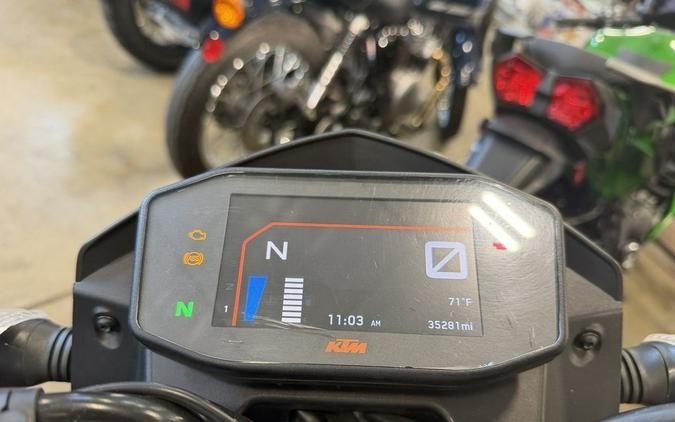 2017 KTM 690 Duke