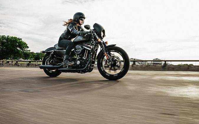 2016 SPORTSTER IRON 883 - Harley-Davidson®