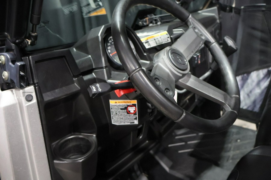 2019 RANGER CREW® XP 900 EPS - Silver Pearl - Polaris