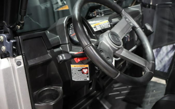 2019 RANGER CREW® XP 900 EPS - Silver Pearl - Polaris