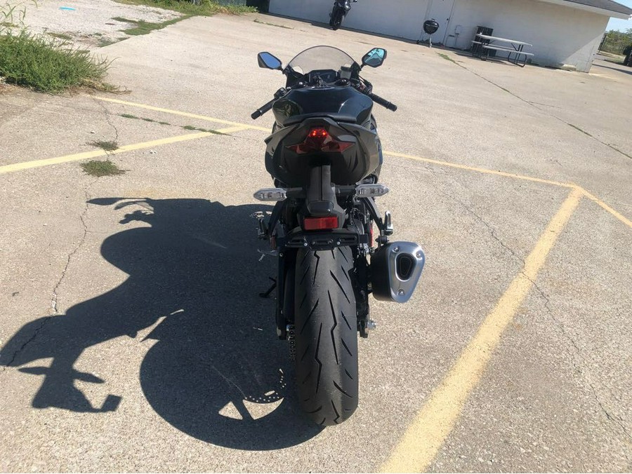 2026 Kawasaki NINJA ZX-6R ABS