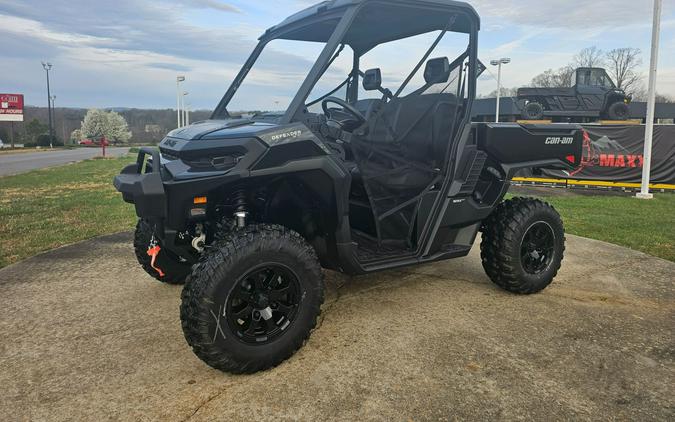 2026 Can-Am Defender XT HD11 with 10.25 in. touchscreen display