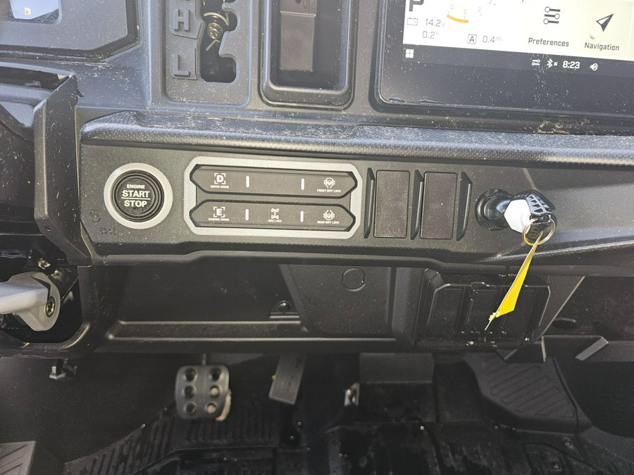 2026 Can-Am Defender XT HD11 with 10.25 in. touchscreen display