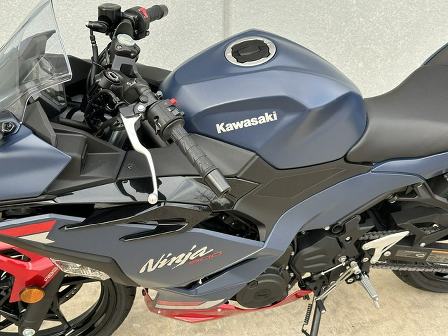 2026 Kawasaki Ninja 500 ABS Metallic Matte Twilight Blue SE ABS