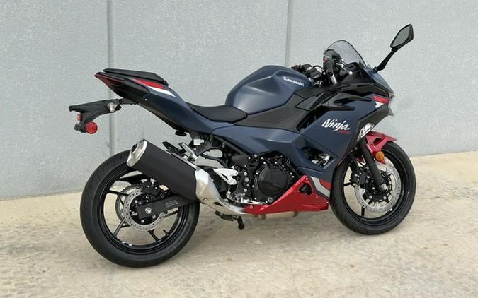 2026 Kawasaki Ninja 500 ABS Metallic Matte Twilight Blue SE ABS