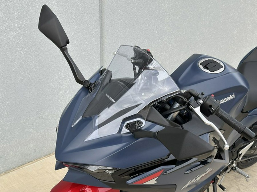 2026 Kawasaki Ninja 500 ABS Metallic Matte Twilight Blue SE ABS