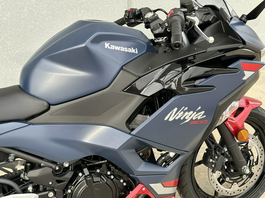 2026 Kawasaki Ninja 500 ABS Metallic Matte Twilight Blue SE ABS