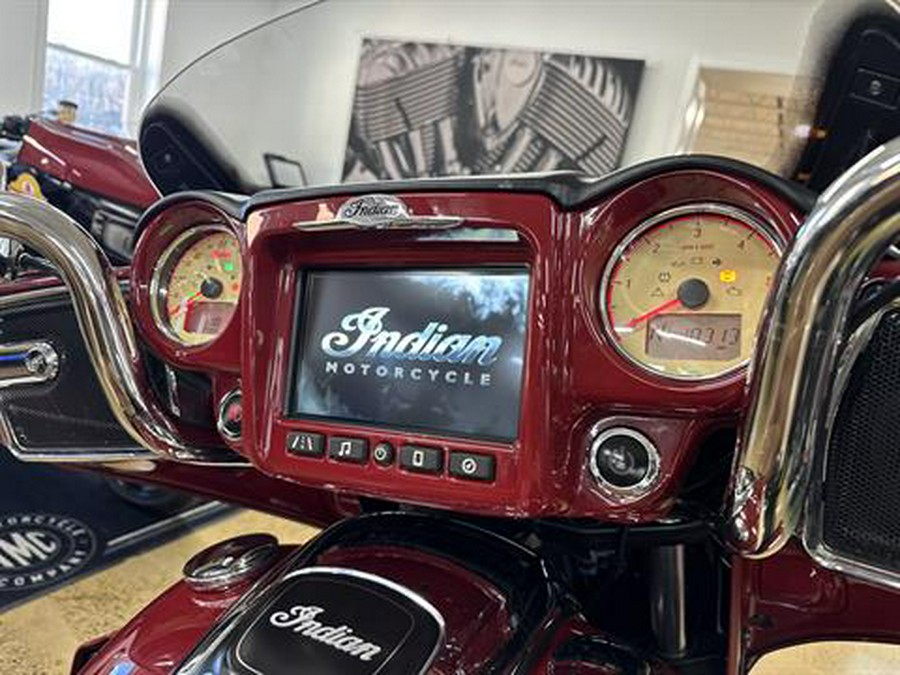 2017 Indian Motorcycle Roadmaster® Classic