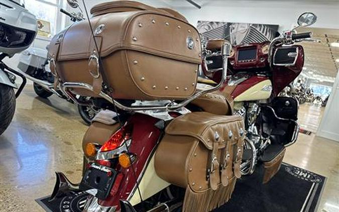 2017 Indian Motorcycle Roadmaster® Classic