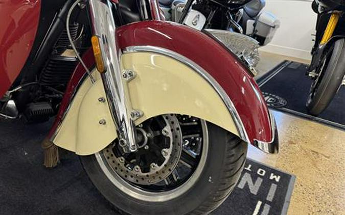 2017 Indian Motorcycle Roadmaster® Classic