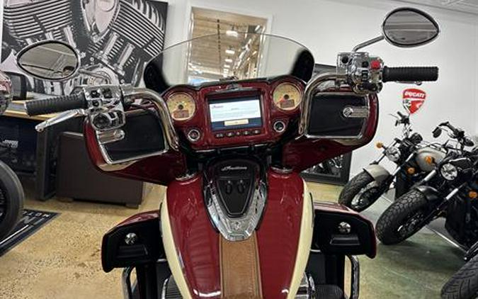 2017 Indian Motorcycle Roadmaster® Classic