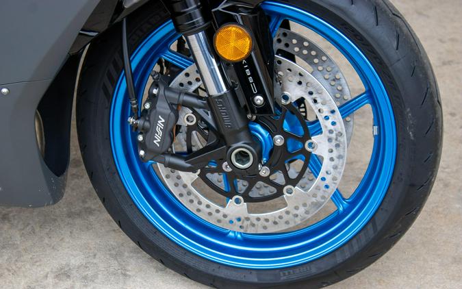 2026 KAWASAKI NINJA ZX6R