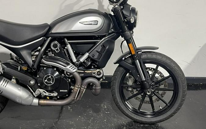 2022 Ducati Scrambler Icon Dark