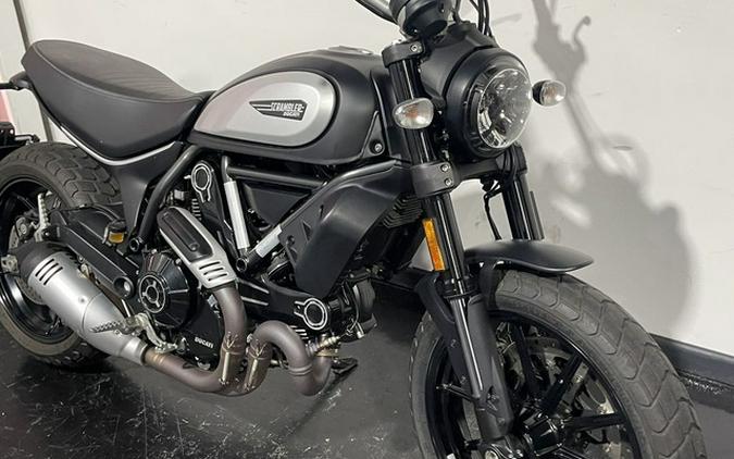 2022 Ducati Scrambler Icon Dark