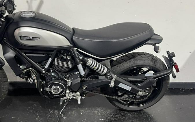 2022 Ducati Scrambler Icon Dark