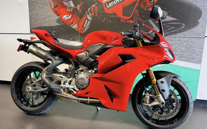 2026 Ducati Panigale V2 S Ducati Red