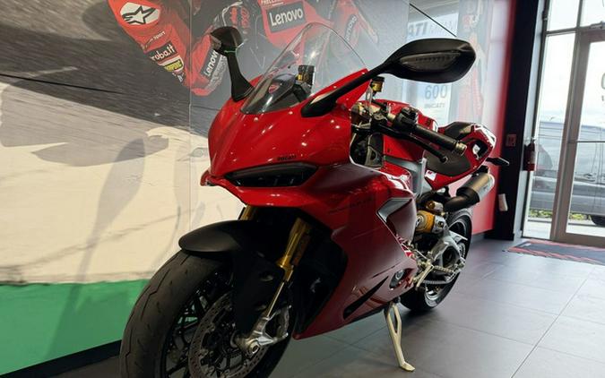 2026 Ducati Panigale V2 S Ducati Red