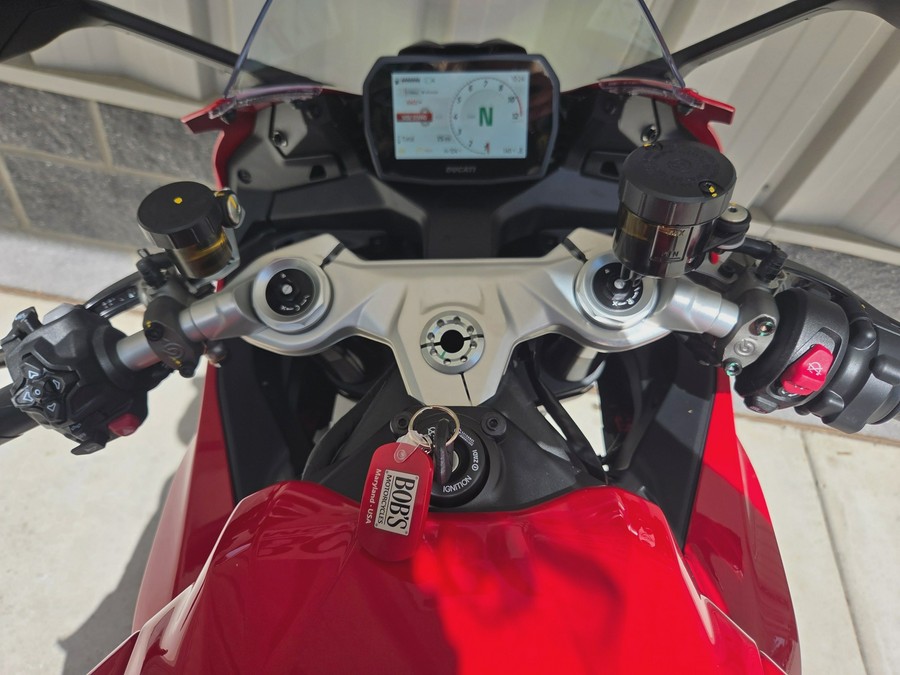2026 DUCATI Panigale V2