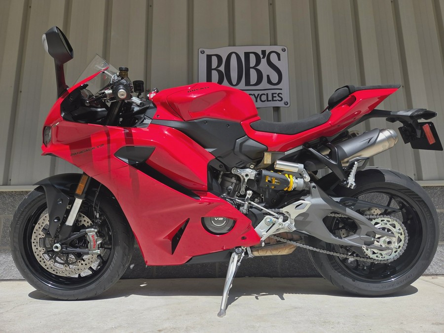 2026 DUCATI Panigale V2