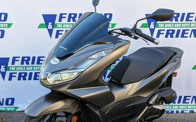 2023 Honda® PCX