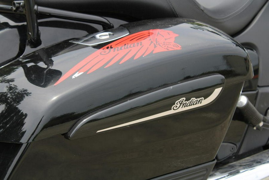 2022 Indian Motorcycle® Challenger® Black Metallic