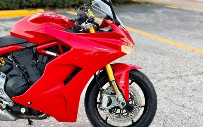 2018 Ducati Supersport S (Red)
