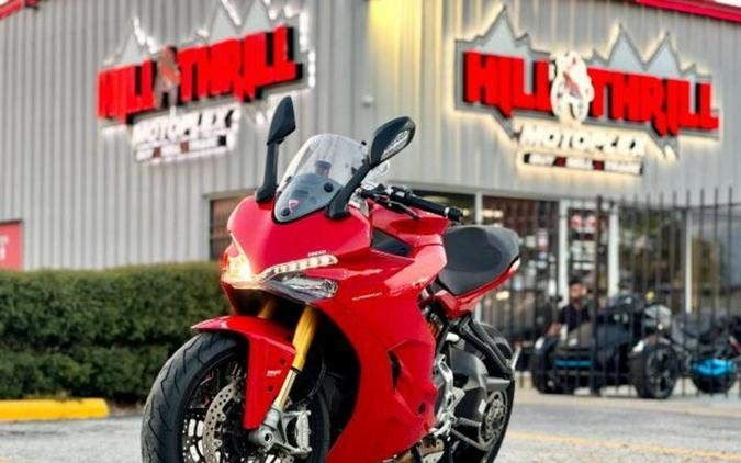 2018 Ducati Supersport S (Red)